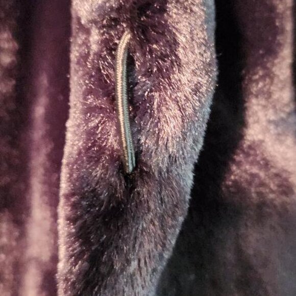 Dennis Basso Black Faux Fur Coat - Picture 5 of 7